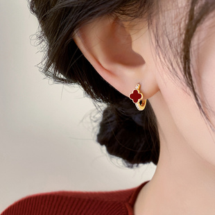 安可拉红色镶钻幸运草耳环女2025新款爆款耳圈纯银针耳扣轻奢耳饰
