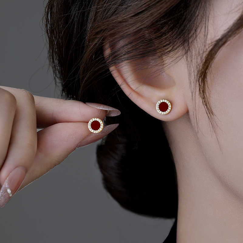 伊灿复古酒红色圆形耳钉女纯银