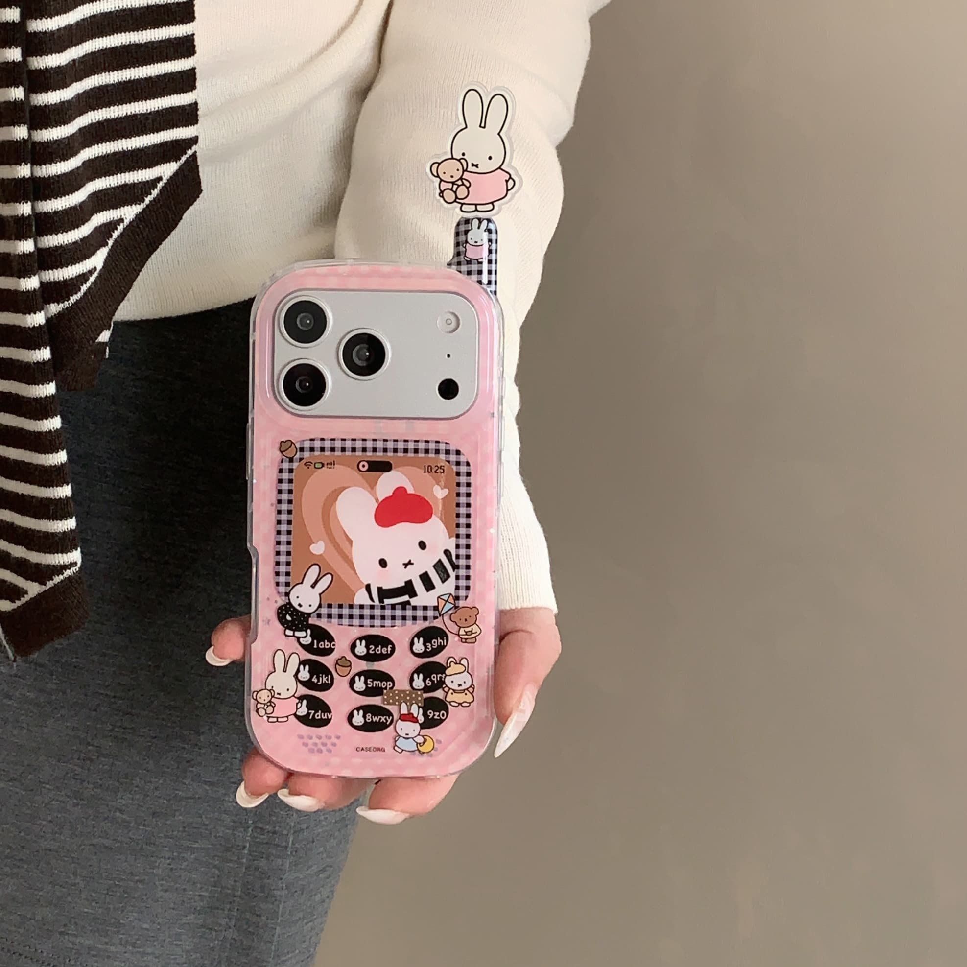 古早围巾米菲兔苹果17硅胶天线壳