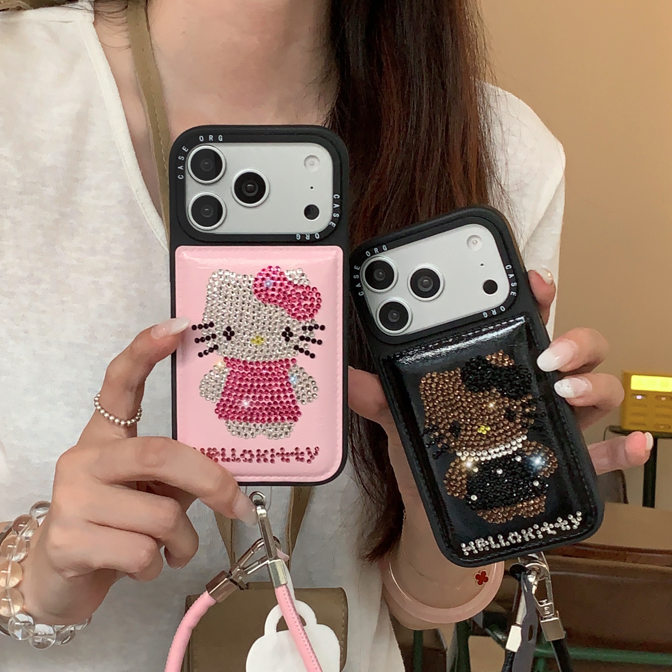 ins皮质闪钻凯蒂猫全包黑框挂绳