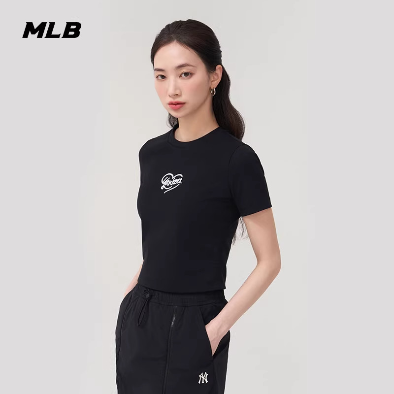 MLB官方 女款时尚爱心百搭修身显瘦短款休闲T恤25夏季新款TSH04