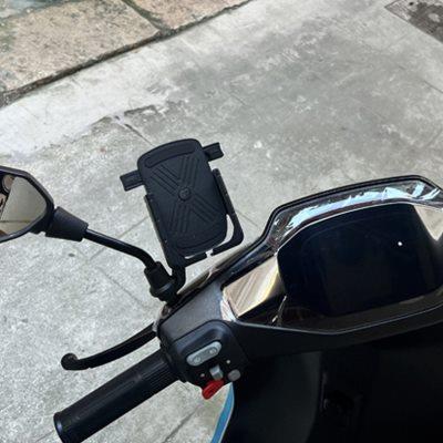 适用大韩晓星骁胜GV300S GV250改装配件骑车载导航自动锁手机支架