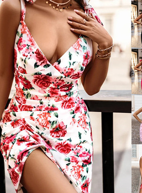 Slips, sleeveless, hip hugging floral dress 吊带无袖女连衣裙