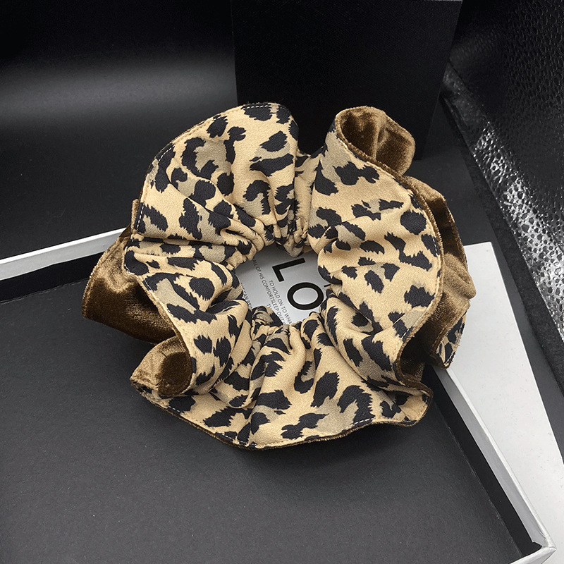 秋冬新款双层丝绒豹纹褶皱肥肠圈韩国甜酷辣妹木耳边盘发头绳