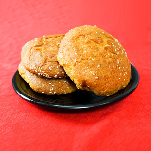 臣昕丰镇月饼内蒙特产胡麻油传统口味月饼120g