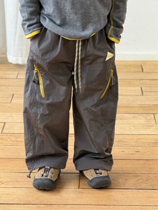 Children's Clothing Boys' Pants 2026 New Style Boys' Outdoor Cargo Pants Kids' Loose Fashion Casual Pants Sports Pants
