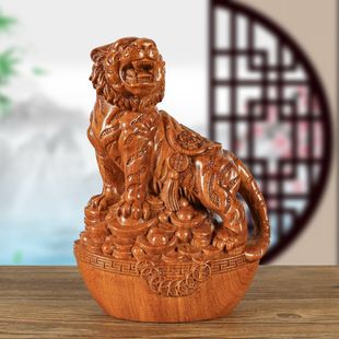 花梨木寅虎实木雕刻十二生肖摆件元宝老虎家居木雕红木工艺品礼品