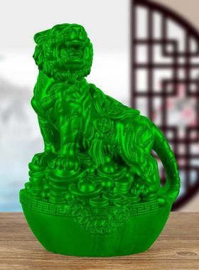 绿色实木寅虎实木雕刻十二生肖摆件元宝虎家居木雕红木工艺品礼品