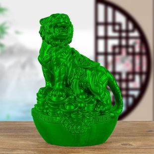 绿色实木寅虎实木雕刻十二生肖摆件元宝虎家居木雕红木工艺品礼品