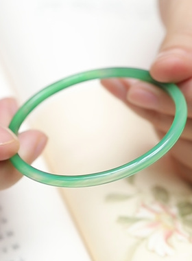 【秋冬特惠】天然水绿玛瑙玉髓手镯细女复古好运中国风招桃花