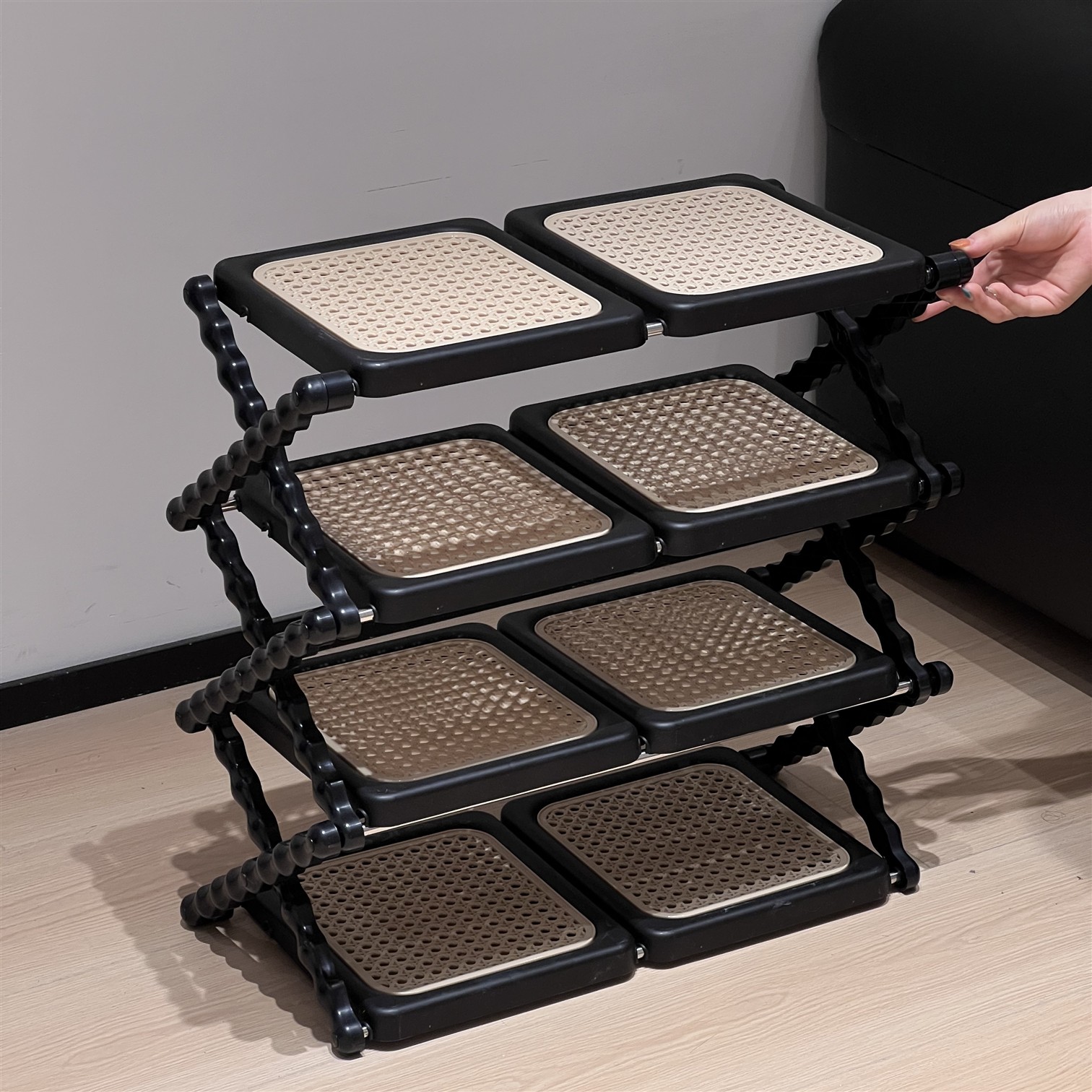 MOMO藤编升降折叠鞋架简易家用门口多层中古藤编省空间宿舍LX