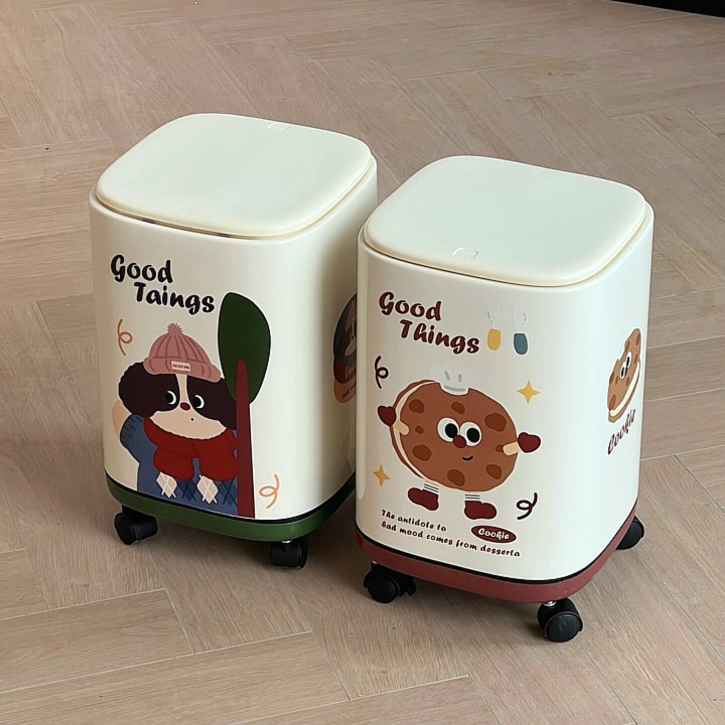 MOMO HOME萌趣卡通带轮垃圾桶高颜值双层带盖万向轮家用卧室客厅