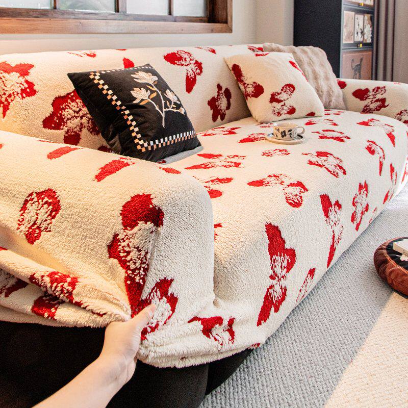 MOMO红色喜庆舒棉绒沙发套罩2026新款新年冬季加厚沙发罩全包万能