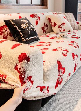 MOMO红色喜庆舒棉绒沙发套罩2026新款新年冬季加厚沙发罩全包万能