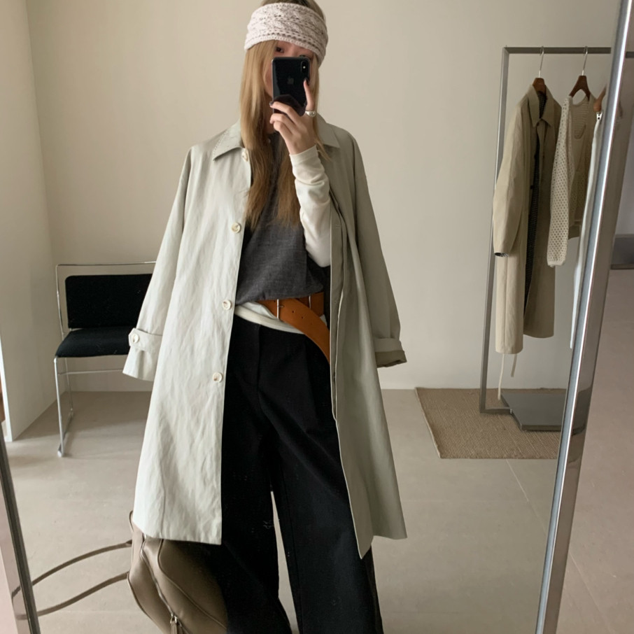 BLESSED MOMENT秋上新韩系简约百搭设计款单排扣皮衣FFY1055