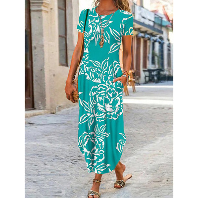 Short sleeved round neck printed pocket insert印花插口袋短袖