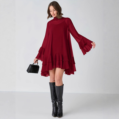半高领喇叭袖边连衣裙Half high neck flared sleeve edge dress