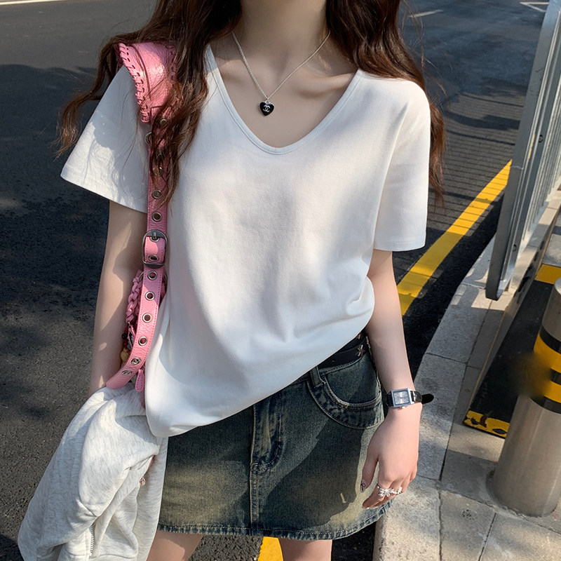 V领T恤女2026新款夏季白
