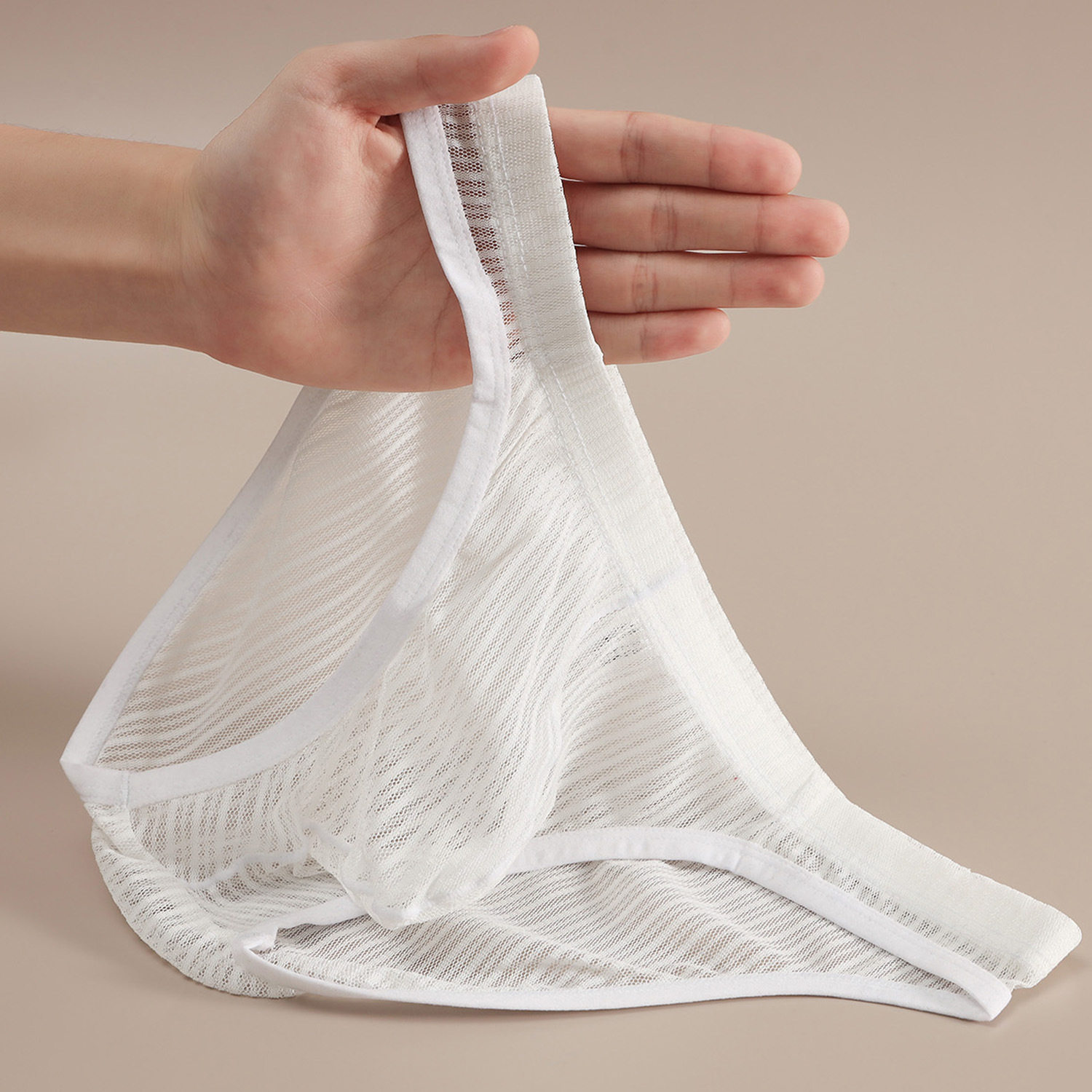 冰丝新款男士三角内裤纯色透气中腰男大码情趣男士三角裤衩