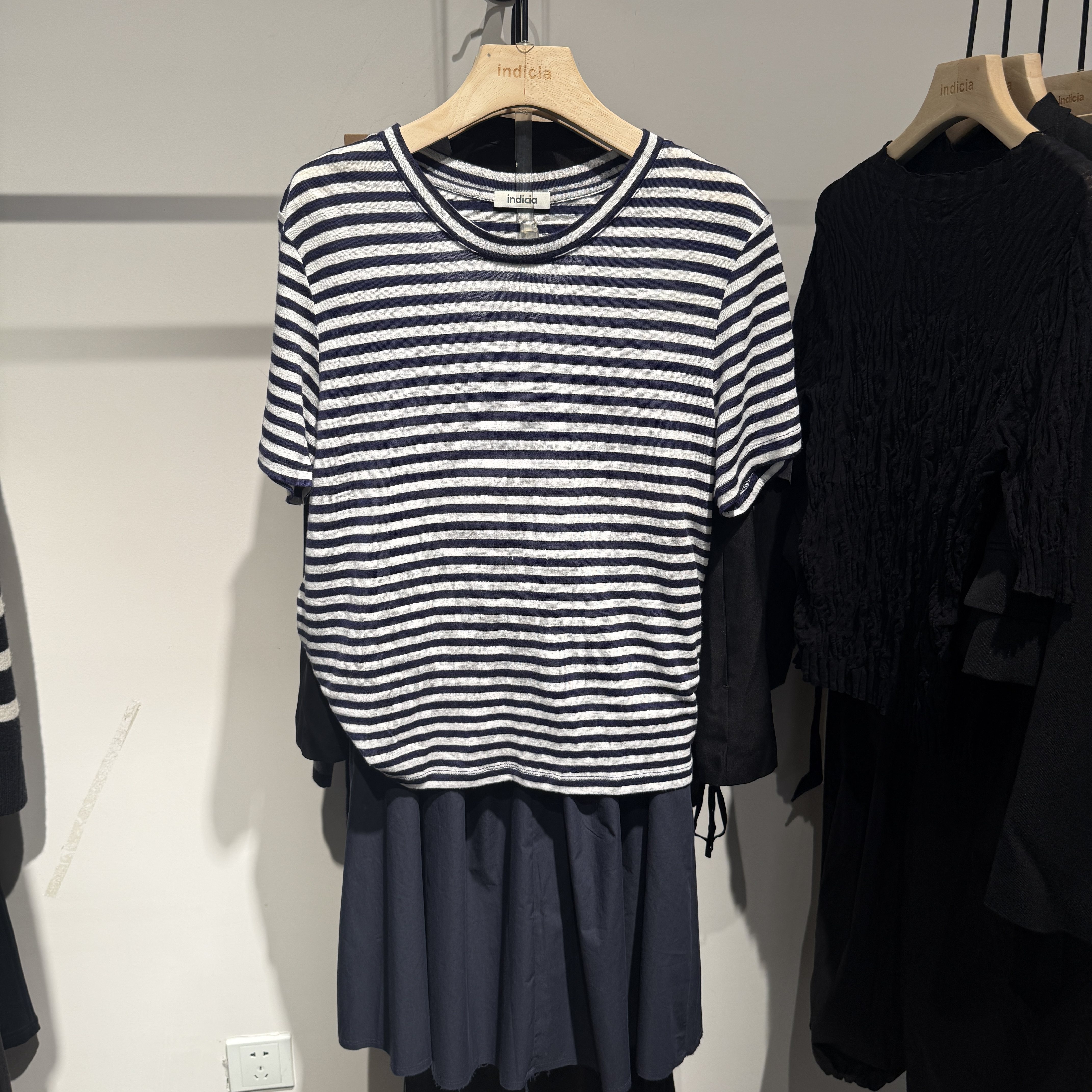 indiciaF2C4TX410N专柜正品标记女装简约百搭条纹T恤吊牌价499