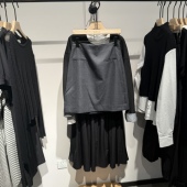 indiciaF2D4QZ795N专柜正品 标记女绵羊毛半身裙A字短裙吊牌价689