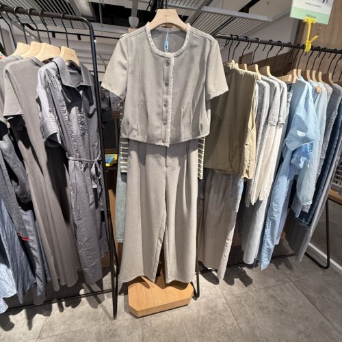 the indiciaL2C6TZ260Z专柜正品标记女装时尚套装吊牌价1289