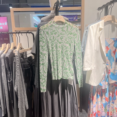 indicia6A403SY152F专柜正品标记女高领长袖印花打底衫吊牌价389