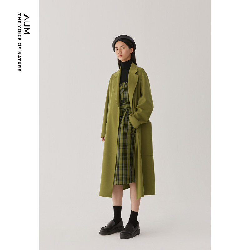 AUM噢姆绿色气质显瘦羊毛毛呢大衣外套女