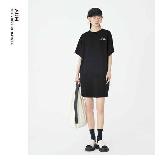 AUM噢姆黑色简约字母印花直身垂坠宽松T恤裙女