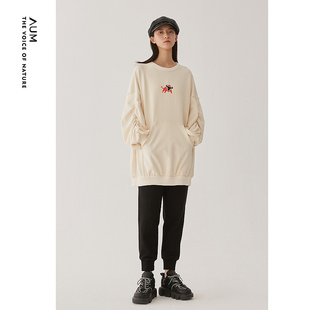 纯色套头卫衣棉女时尚 AUM噢姆春季 休闲上衣 会员价470元