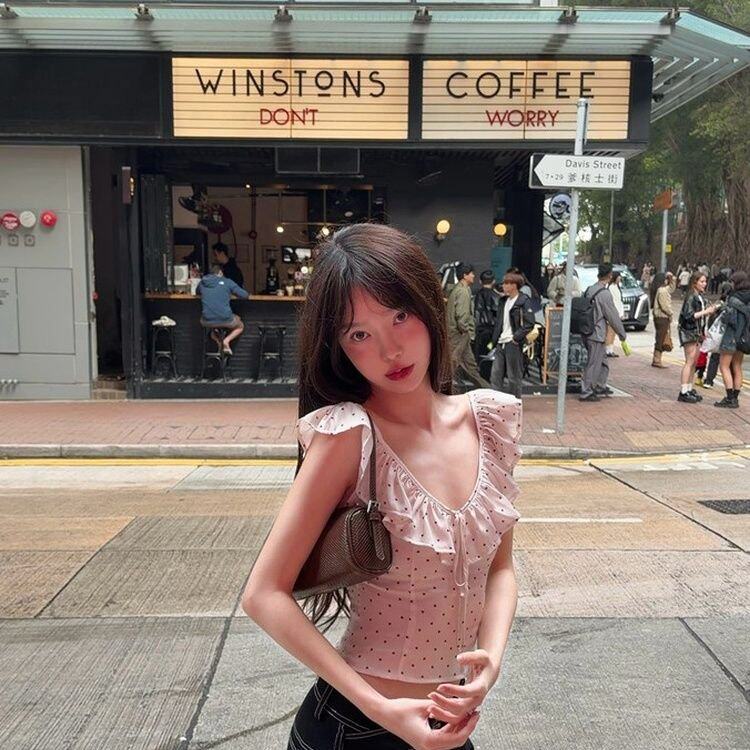 荷叶边V领系带红色波点无袖t恤女夏季短款显瘦小上衣