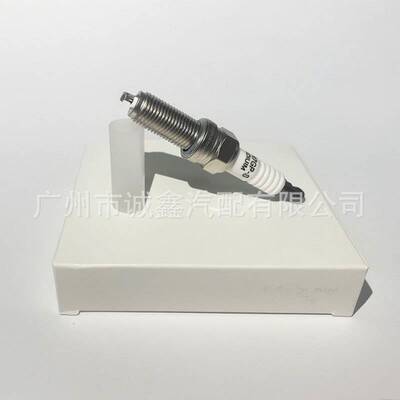 MS851358铱金火花塞火咀BKR6E-11 适用于三菱帕杰罗速跑汽车
