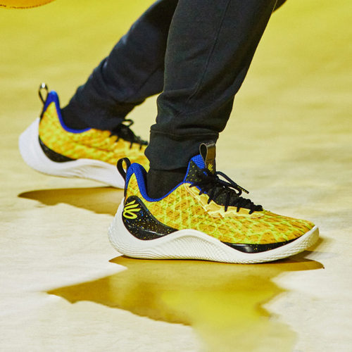 安德玛库里实战篮球鞋