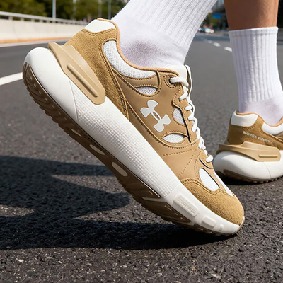 安德玛男鞋女鞋春季新款轻便减震运动鞋透气休闲鞋网面低帮跑步鞋