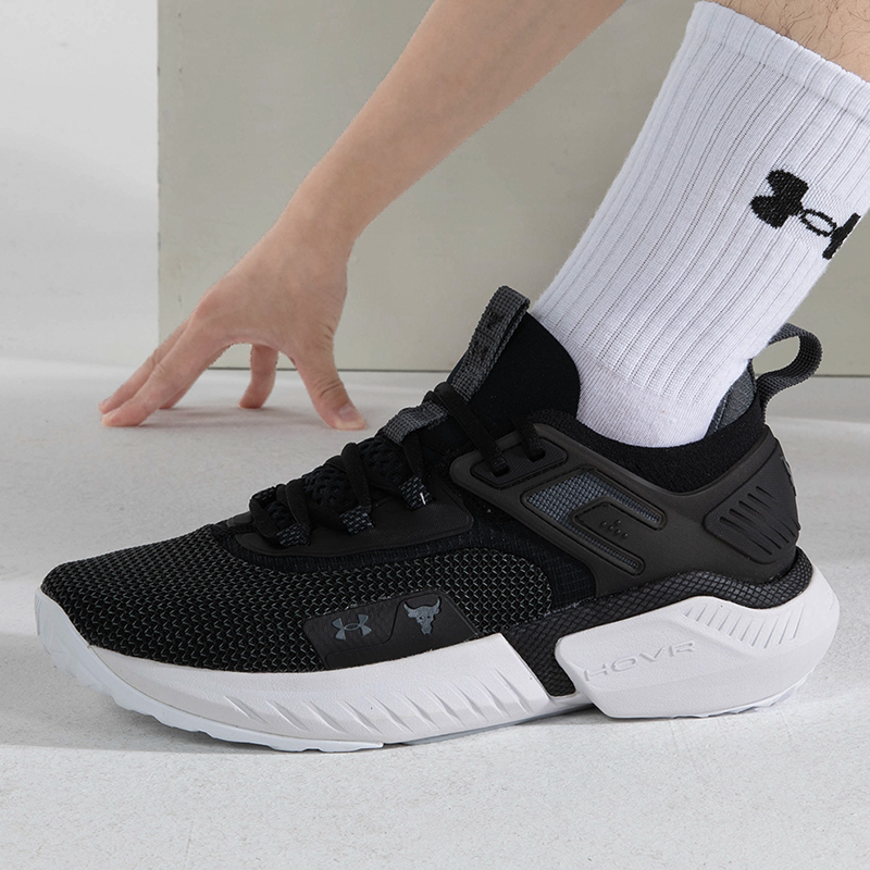 安德玛男子强森5训练鞋