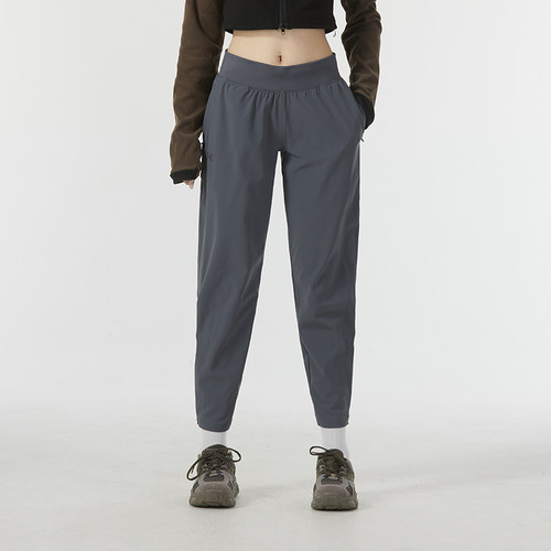 安德玛女子梭织直筒运动裤