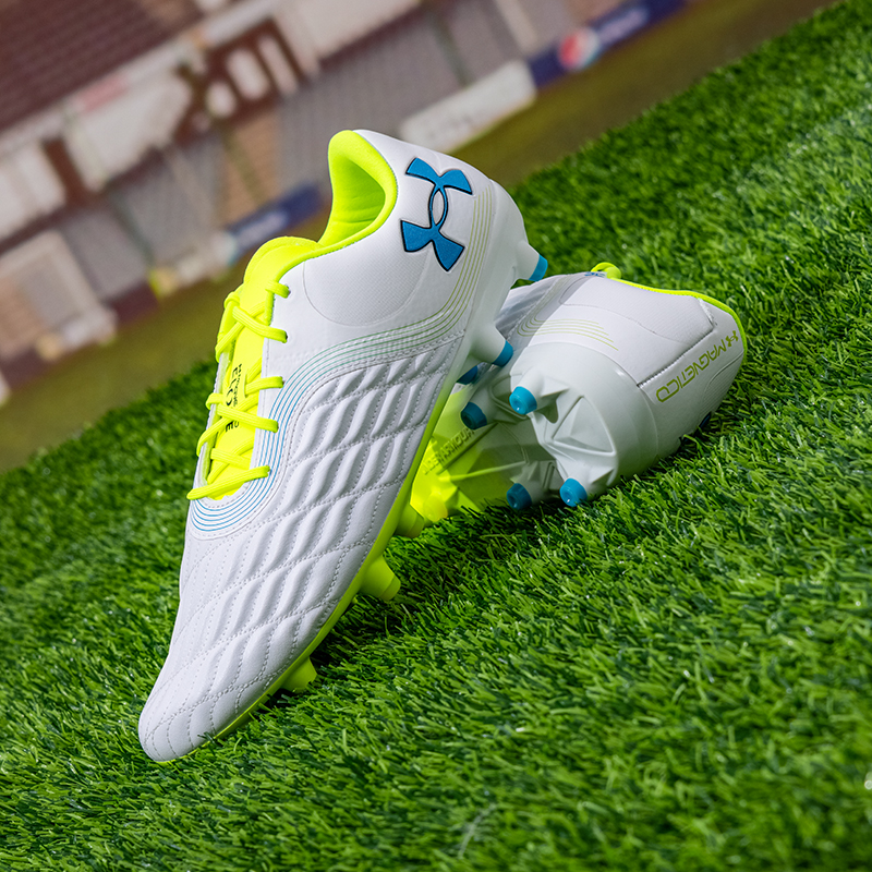 安德玛男鞋女鞋冬季新款运动足球鞋训练实战FG钉鞋自然草坪足球鞋