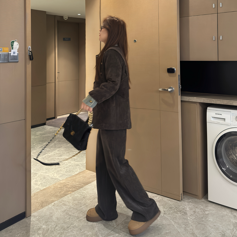 大码女装胖mm冬季美拉德巨显瘦白鸭绒羽绒服外套休闲裤套装