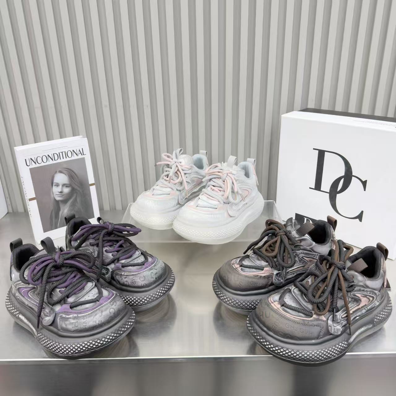 欧货时尚超轻厚底松糕鞋