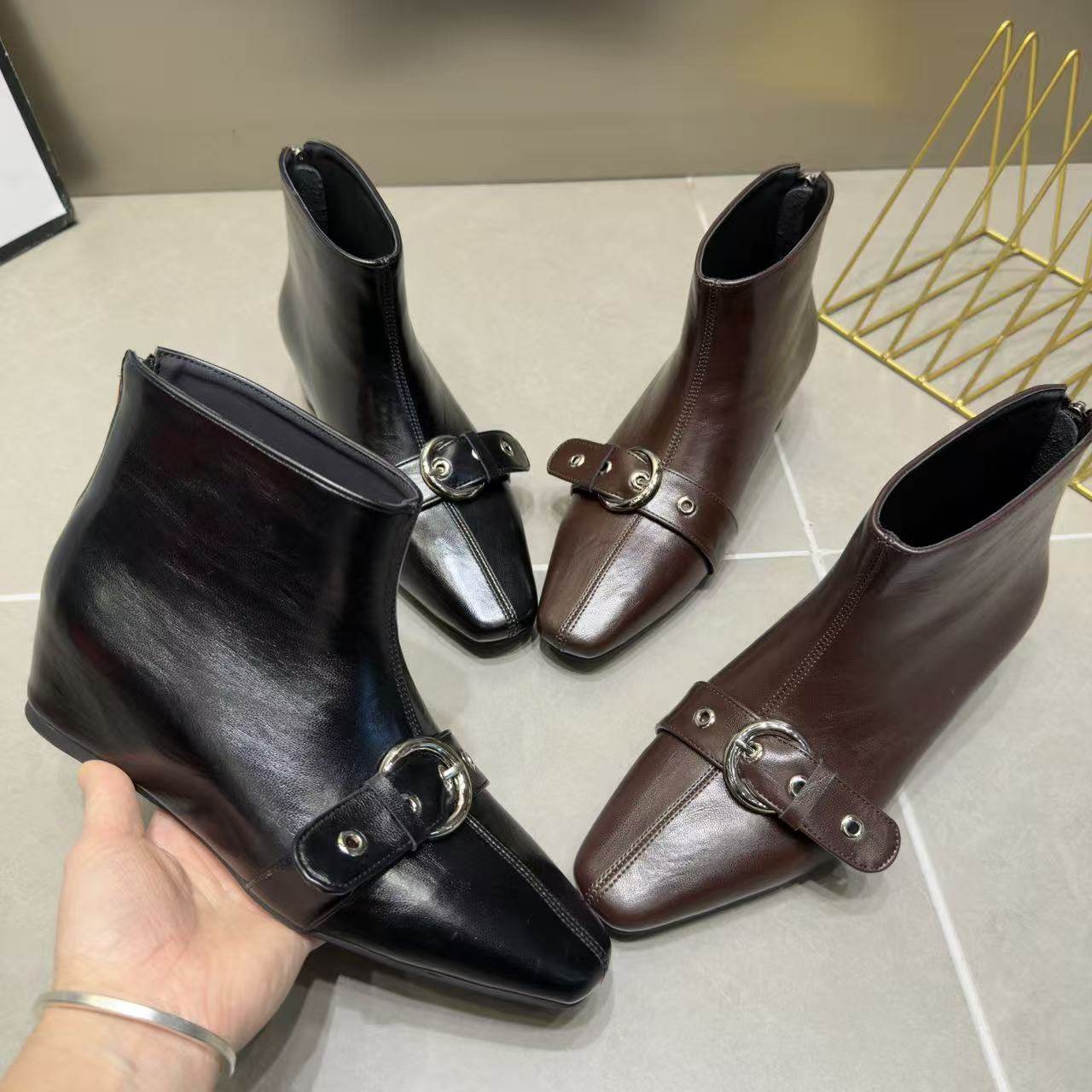 6cm小方头内增高皮带扣时装短靴2025新款时尚百搭中筒增高高跟靴,女鞋,马丁靴,淘宝优惠券,粉丝福利购,淘宝优惠卷