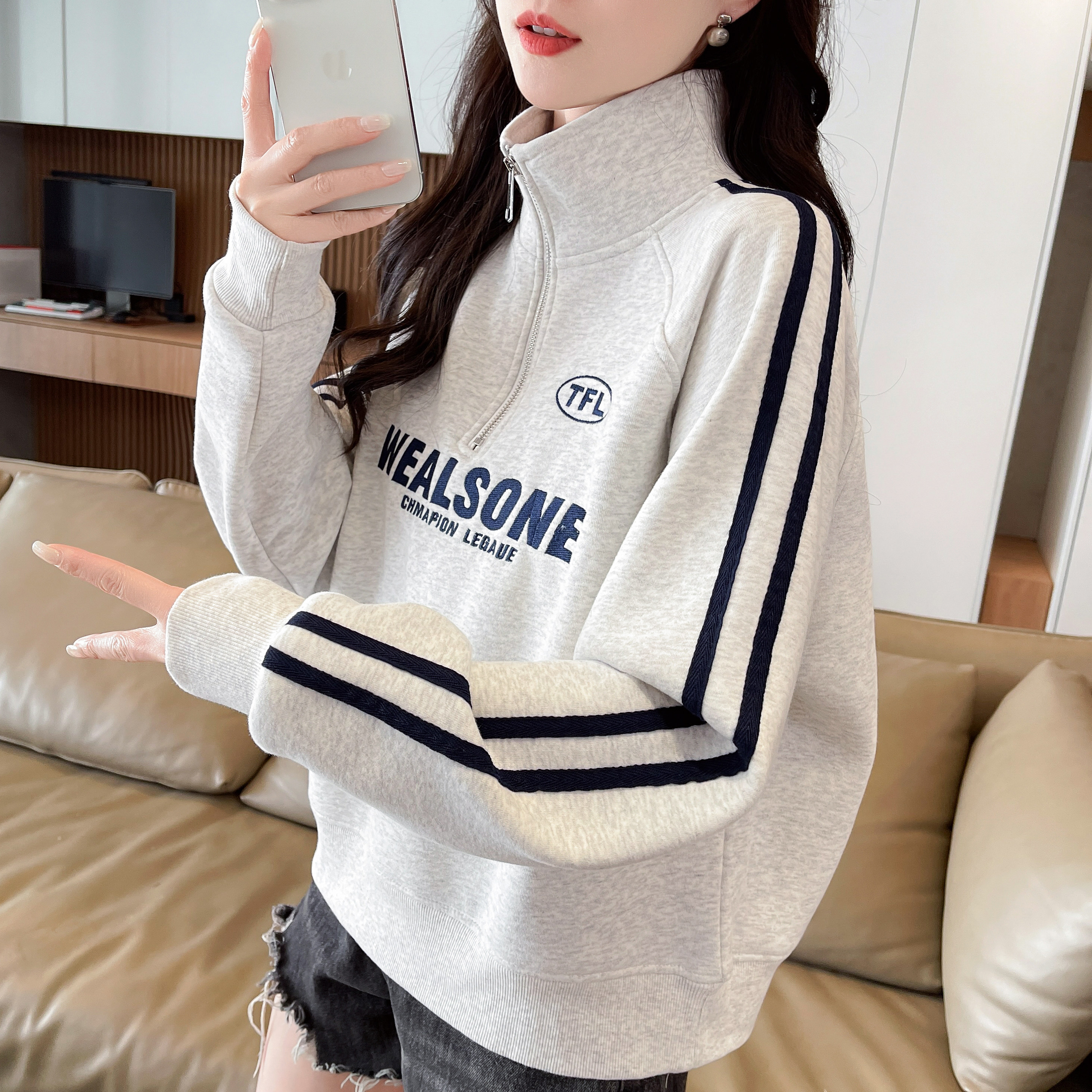 高级感半高领刺绣百搭卫衣女外套图片