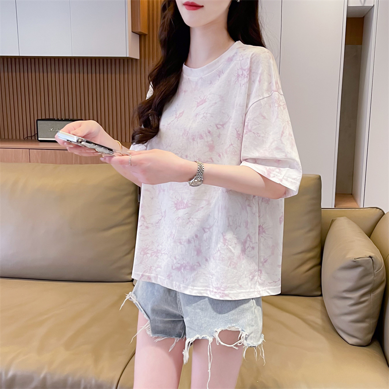 设计感小众大码女装短袖t恤女潮