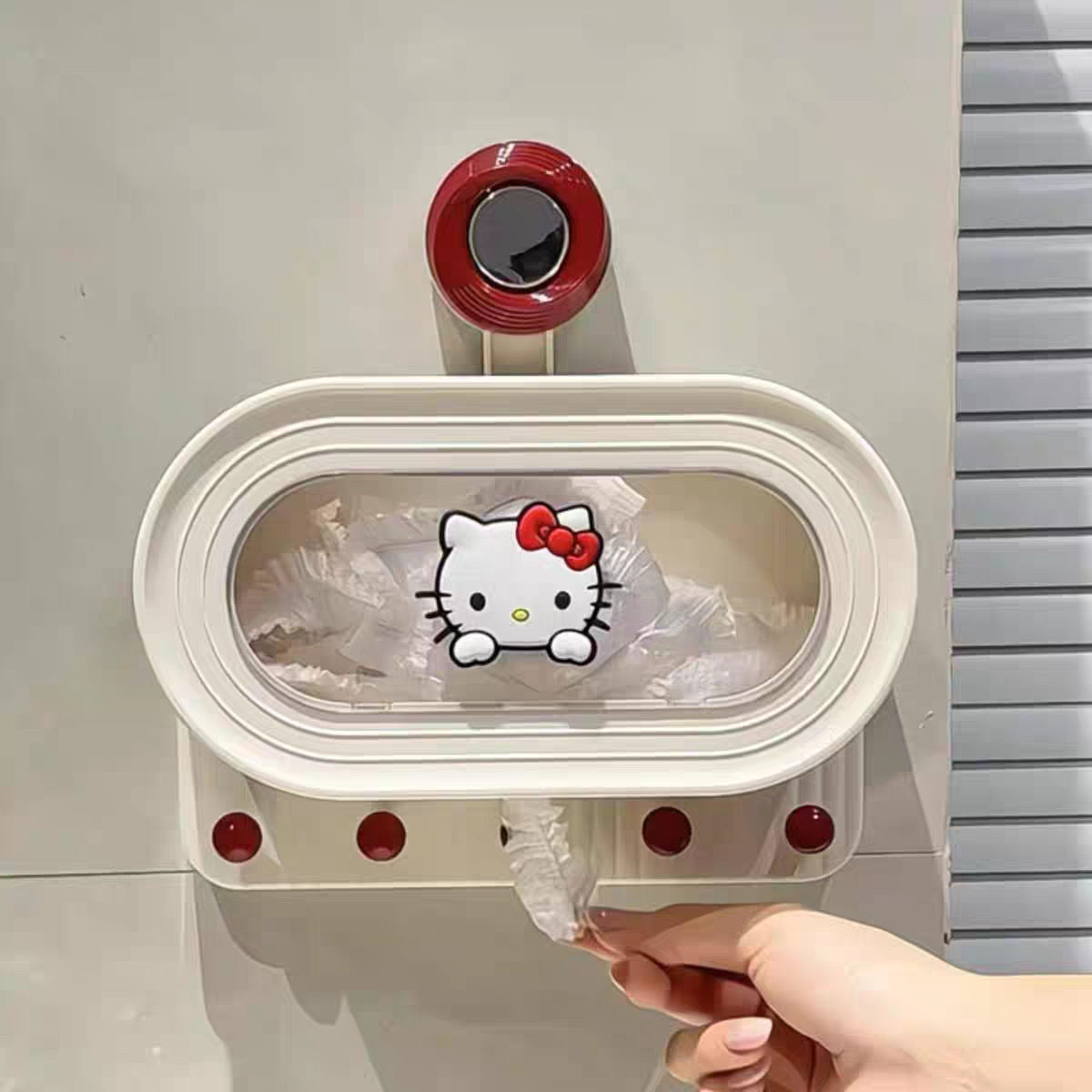 hellokitty保鲜膜收纳盒吸盘免打孔壁挂式墙上置物架抽取式带挂钩
