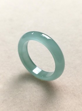 高冰种天然翡翠A货蓝水指