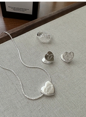 S925纯银日韩心形英文字母项链ins博主风小众设计光面爱心锁骨链
