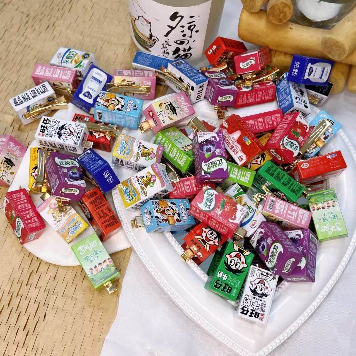 摆摊3A小商品批发可爱创意学生搞怪发夹仿真鸭嘴侧边夹刘海发饰