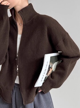 Stand-up collar zipper knitted cardigan 休闲立领拉链针织开衫
