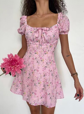 复古碎花性感高腰连衣裙  Retro floral sexy high-waisted dress