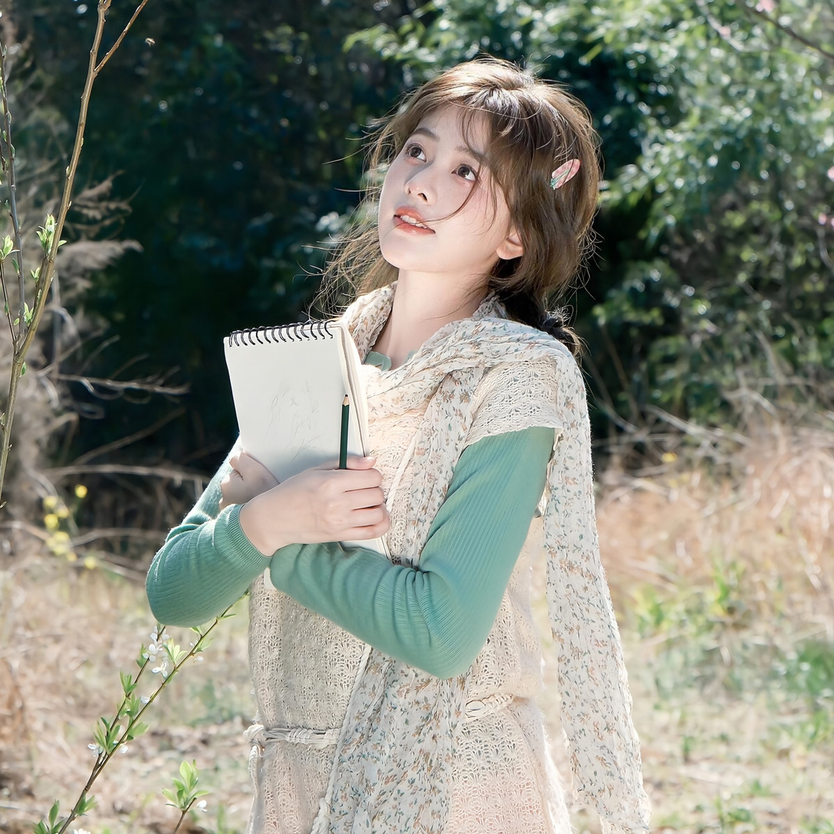 碎花复古文艺棉麻围巾女春秋旅游古着褶皱日系丝巾披肩高级氛围感