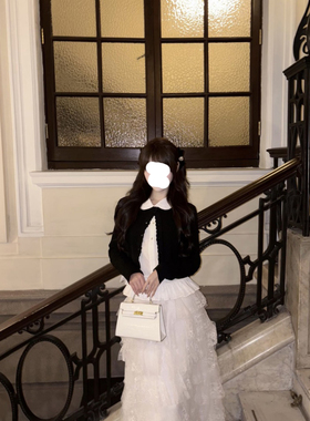 白色内搭花边拼接设计感上衣女秋季新款黑色长袖开衫气质两件套潮